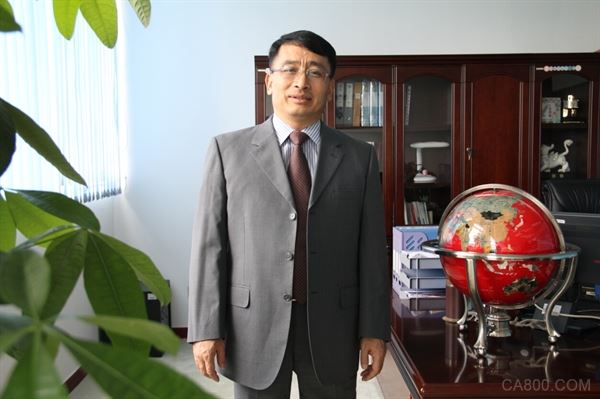 易能电气，携手共进