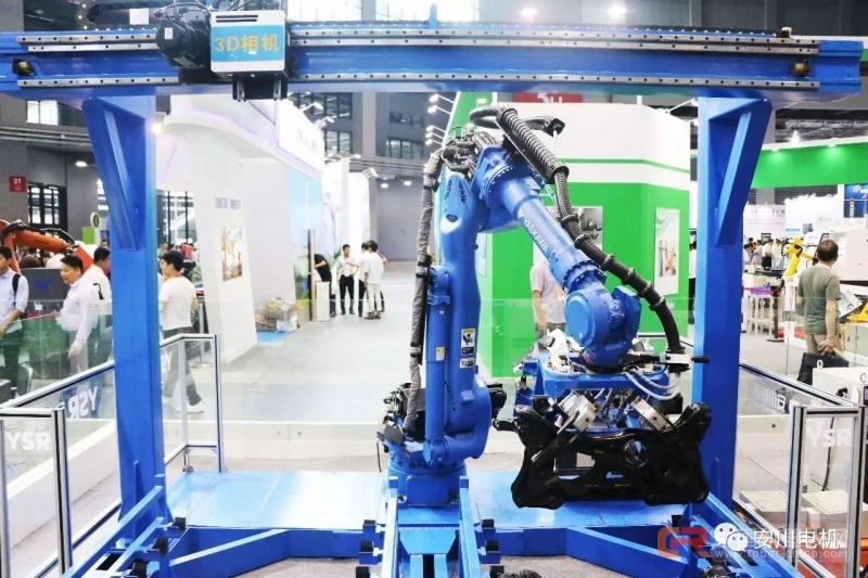 安川首次发布GP系列小型6轴多关节机器人 精度和速度达最高级别