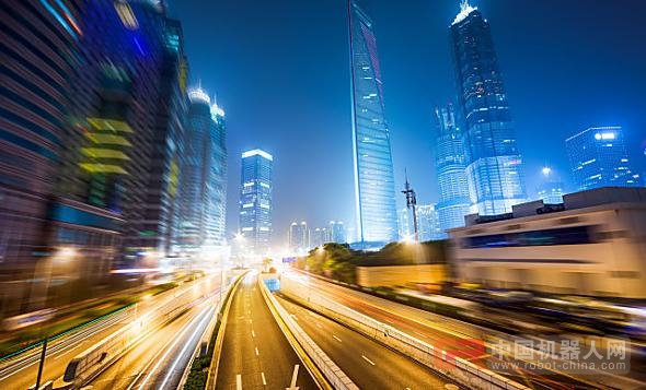 国内自动驾驶汽车路测滞后 被哪三大因素影响？