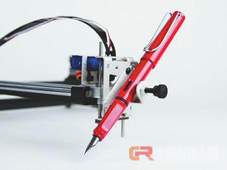 全国53所高校大学生携123个机器人冰城&ldquo;约战&rdquo; 个个有绝技