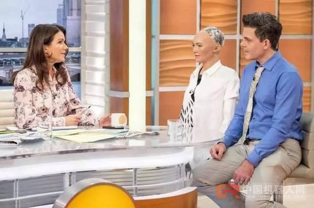 &ldquo;表情机器人&rdquo;太逆天 它一笑我都快哭了