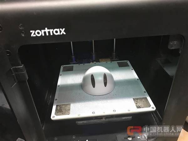 3D打印日新月异 教育机器人让孩子爱上学习