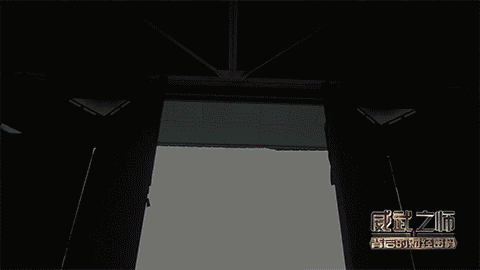 中国无人机揭秘:无人驾驶无需加油无限续航