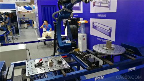 专业焊接机器人,抛光,自动分捡,切割