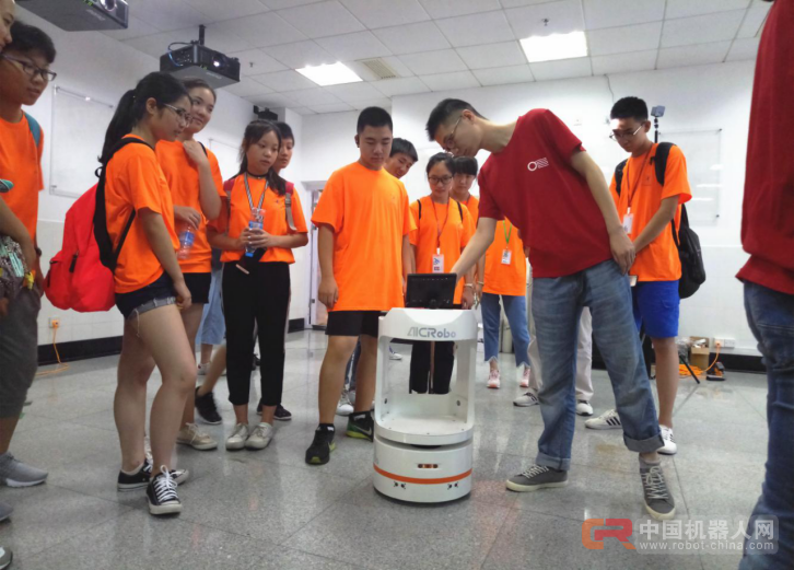 智能机器人开发技术迎热潮 AICRobo参加华师大 ROS 暑期学校