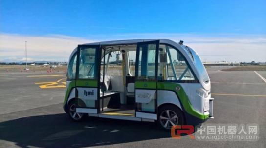 自动驾驶巴士现身 守规则的机器能应对老司机吗？