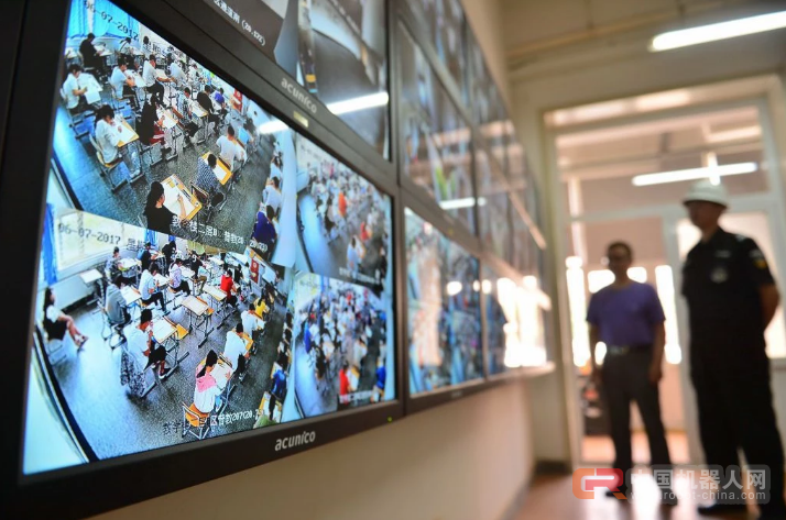 这可不是&ldquo;看面相&rdquo;, 一家中国AI公司利用面部识别追踪罪犯得到外媒盛赞