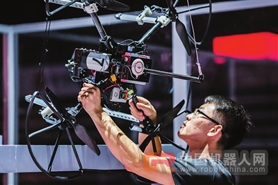 32支机器人战队深圳燃&ldquo;战火&rdquo;