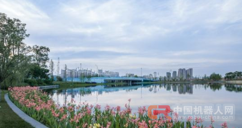 爬行机器人&ldquo;治水&rdquo; 成都高科技治理&ldquo;城市病&rdquo;