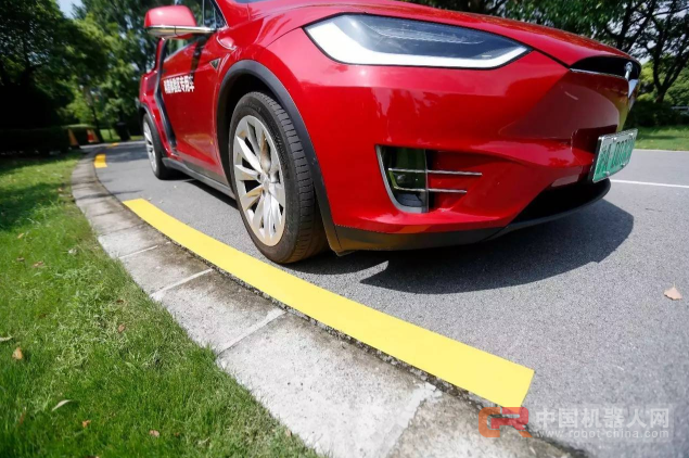 视线 | 无人驾驶有多酷？看了就知道！