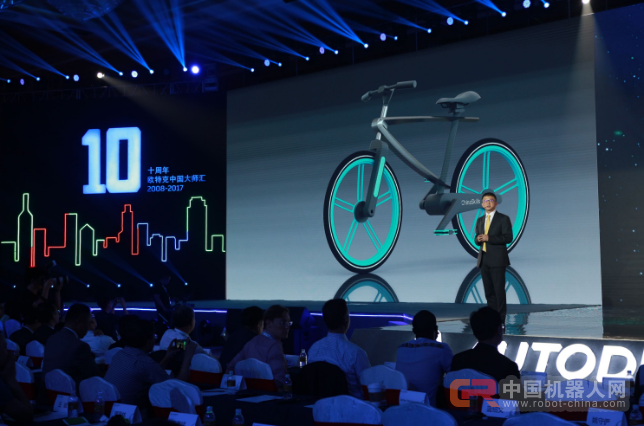 智能机器人花样拼乐高 AI进军设计挑战人类创意