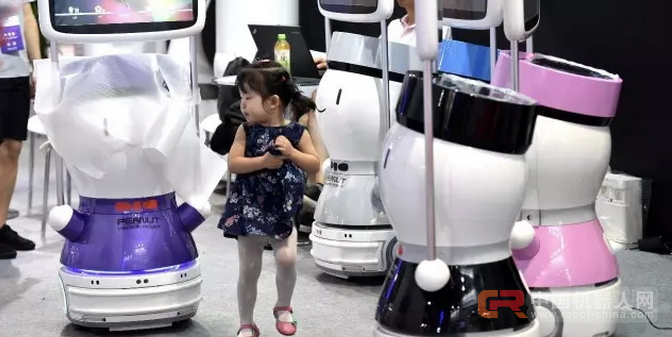 弹钢琴打篮球这些&ldquo;黑科技&rdquo;成精了 智能机器人解锁更多技能