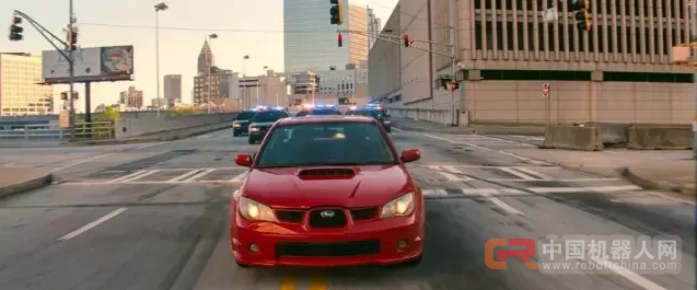 无人驾驶的死结，是无法超越那一脚油门下去的爽快感