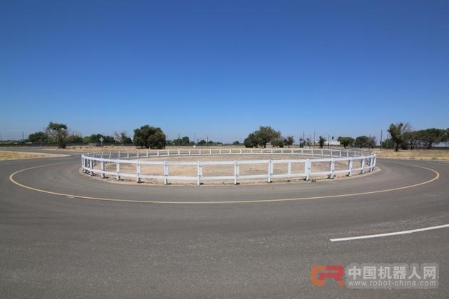 为了打磨无人驾驶技术 谷歌创造了一个虚拟世界