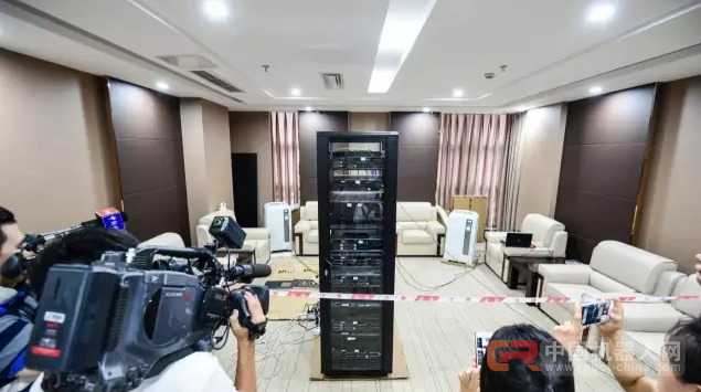 中国称霸AI有三大优势，顶尖研究者年薪是美国公司两倍