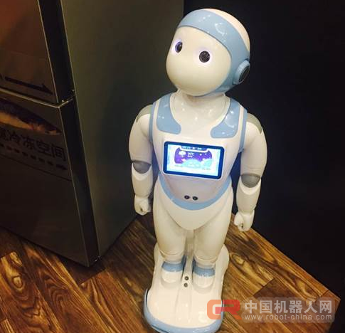 苏宁818发烧梦想家之夜 网红直播圈粉的却是机器人