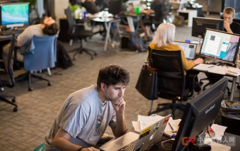 关于机器人写稿，被传闻&ldquo;哭晕&rdquo;在厕所的记者们有话要说