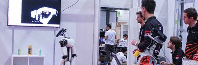 亚马逊Echo的挑战者：这款机器人到底多先进？