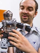 未来10年,人工智能和机器人将对就业有7点影响