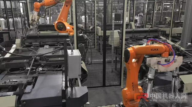 壕! 美国衣架厂也用机器人