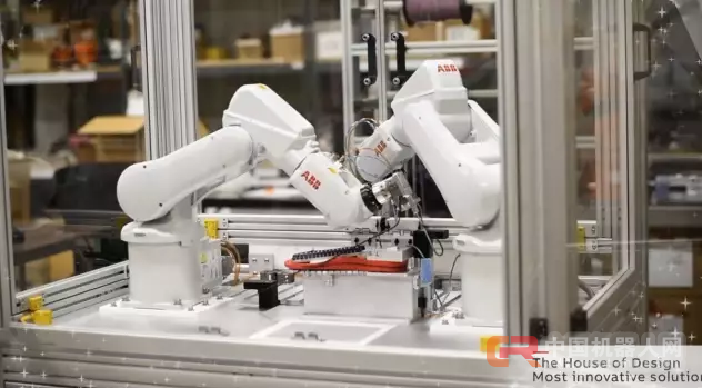 6分钟！ABB机器人为你打造私人定制凉鞋