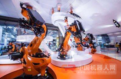 库卡:机器人并非全能 新产品会简单化