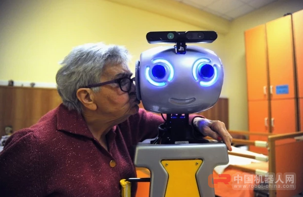 《人类简史》作者：应对 AI 革命，要打造新的经济、社会和教育体系