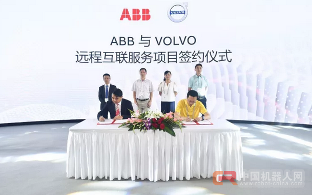 我能同时"出现"在270台机器人旁——ABB机器人服务工程师