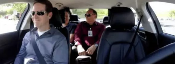 人工智能和人类司机,你更信任哪一个?