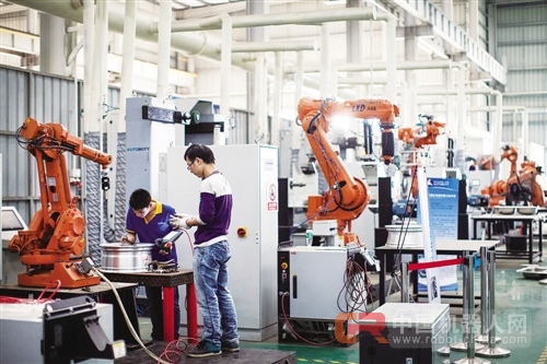 ABB集团亚洲、中东及非洲区总裁顾纯元： 中国工业机器人需求仍未真正爆发