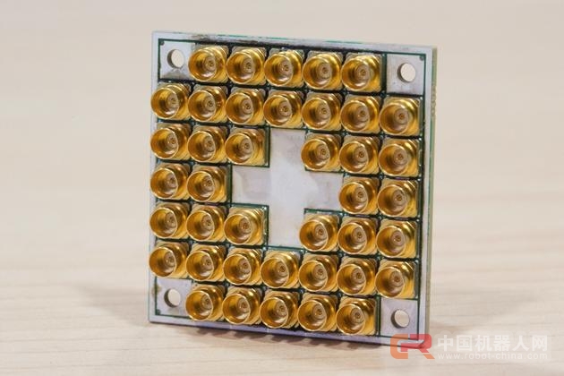 厉害！英特尔成功开发新型超导量子计算芯片