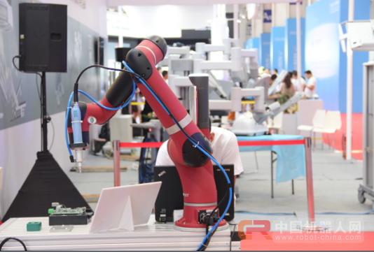 未来三年工业机器人发展机遇和趋势