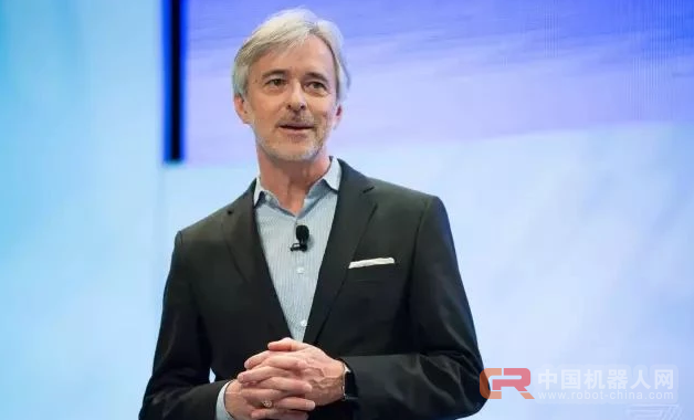 Google无人车往事：傲慢的硅谷傻帽，开保时捷911的老炮