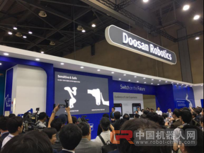 韩国机器人展昨日盛大开幕-斗山推出协作机器人成最大亮点