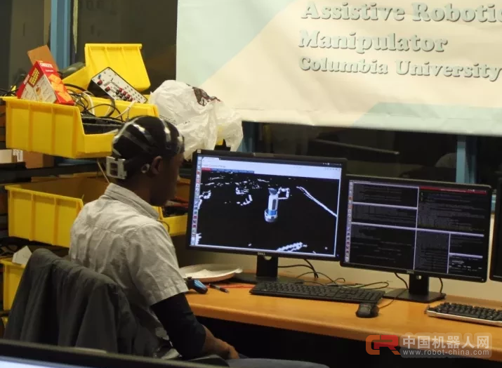 从「3D打印肌肉」到「意念移动机器」,探访哥大神秘机器人实验室