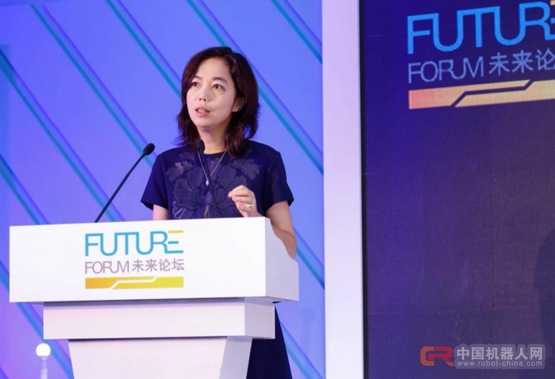 李飞飞新研究：基于深度学习和视觉化语言来了解不同物体间的关系