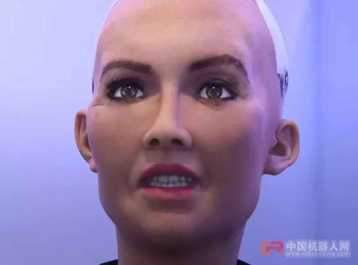 揭秘世界上首位机器人公民，曾扬言要毁灭人类