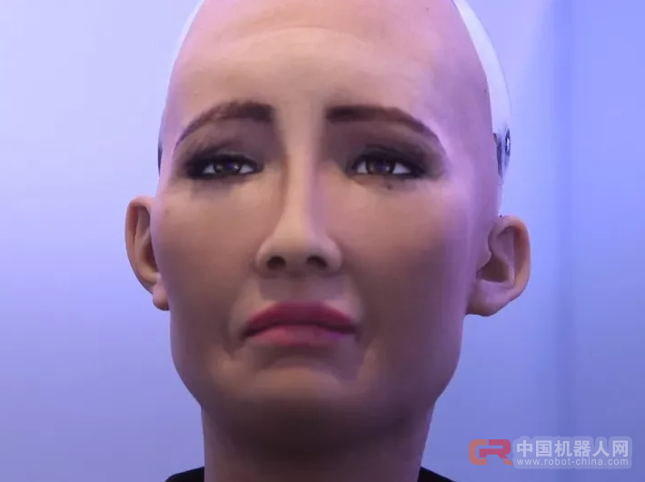 揭秘世界上首位机器人公民，曾扬言要毁灭人类