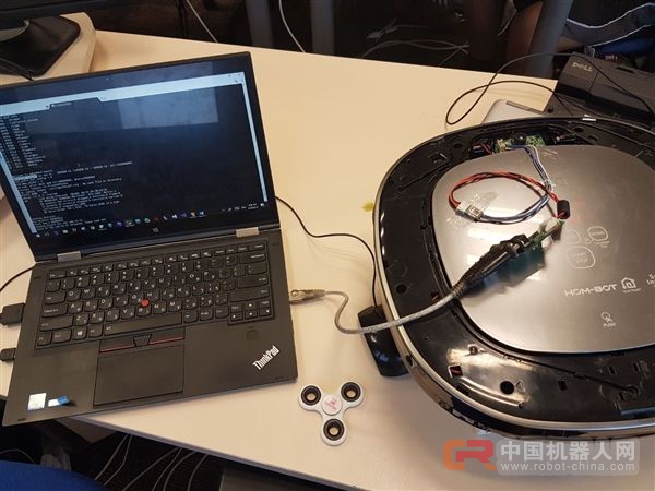 扫地机器人疯狂偷拍家中视频：看完不敢用了