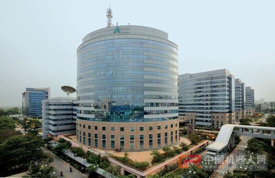 机器人太强了 印度IT工作者已不知所措