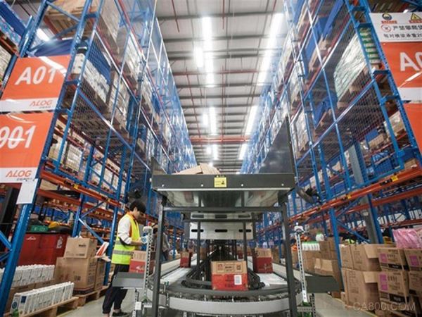 智慧仓储,华北工控,嵌入式工控机硬件产品