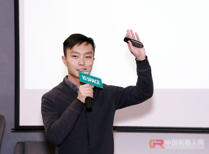 人工智能来了，他们试图提前颠覆未来教育