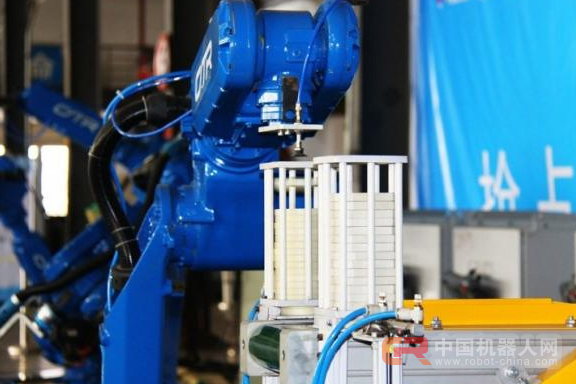 2018机器人十大趋势 工业机器人大受宠