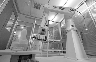 假肢制造，这台机器人更贴心