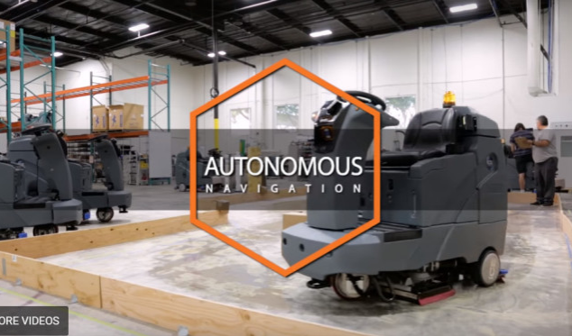 沃尔玛测试机器人 可以自动清理楼面