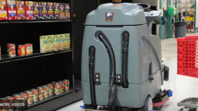 沃尔玛测试机器人 可以自动清理楼面