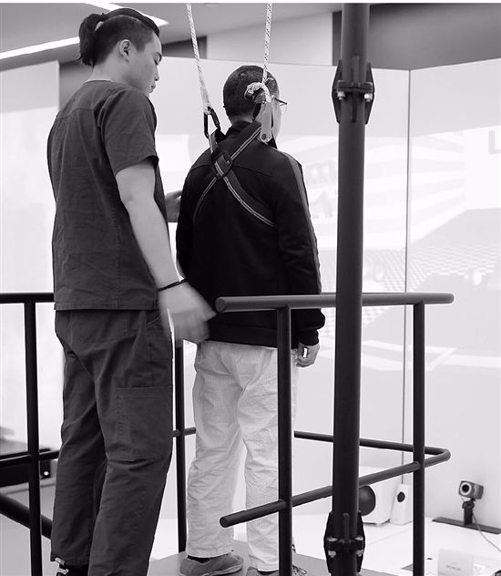 无人超市智能汽车VR康复设备 揭秘乌镇峰会"黑科技"