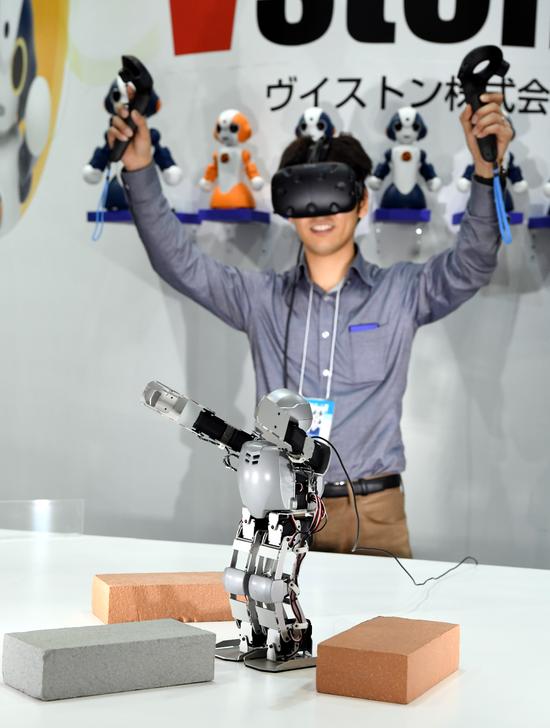 2017国际机器人展在日本东京开幕