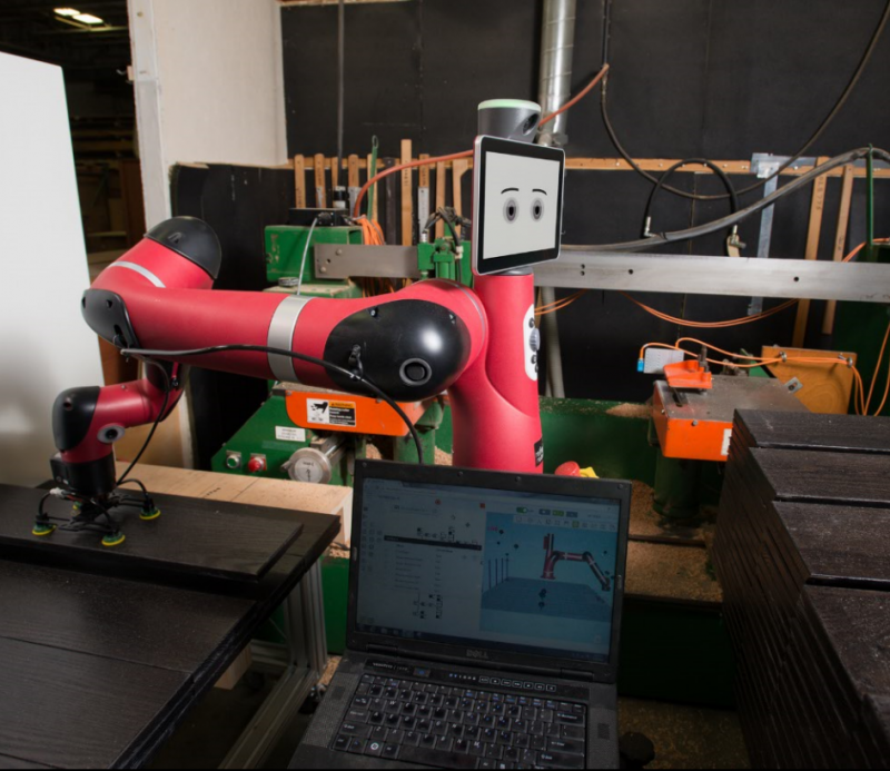 Sawyer智能协作机器人帮助美国家具制造商填补劳动力缺口