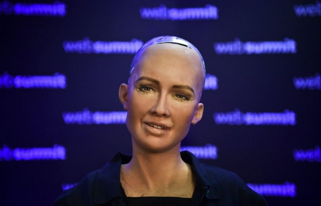 霍金警告：人类不应该研发智能机器人和主动联系外星人